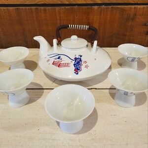Vintage ceramic Gekkeikan Sake - Set of 6